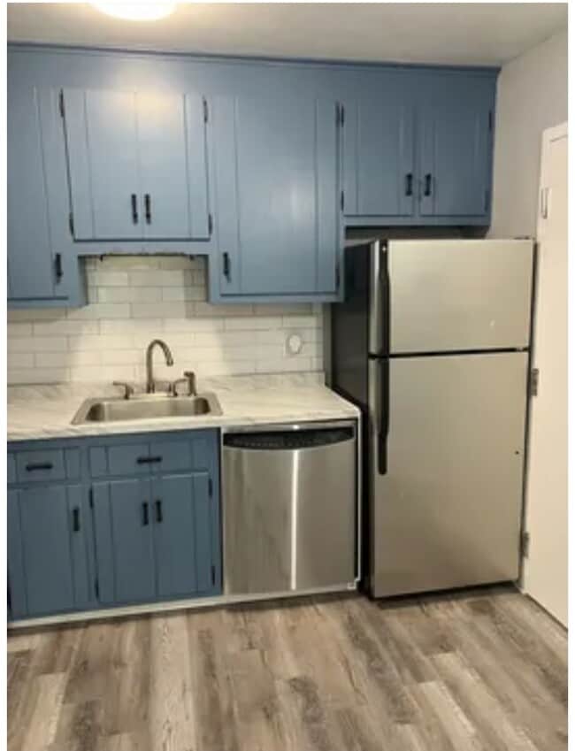 Electrodomésticos de acero inoxidable en todas partes. - 23 Shirley St Unidad Ledgeside Condominiums