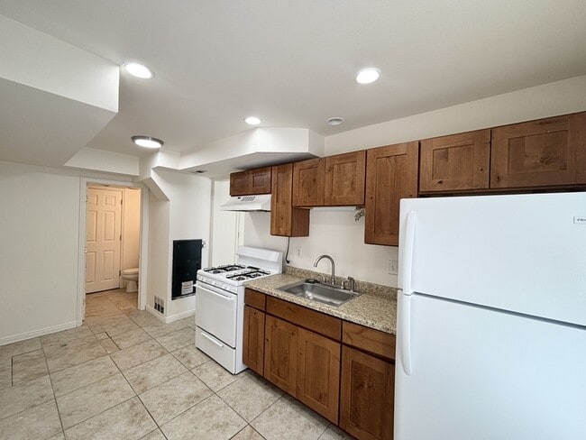 Photo - 2385 S Main St Condo