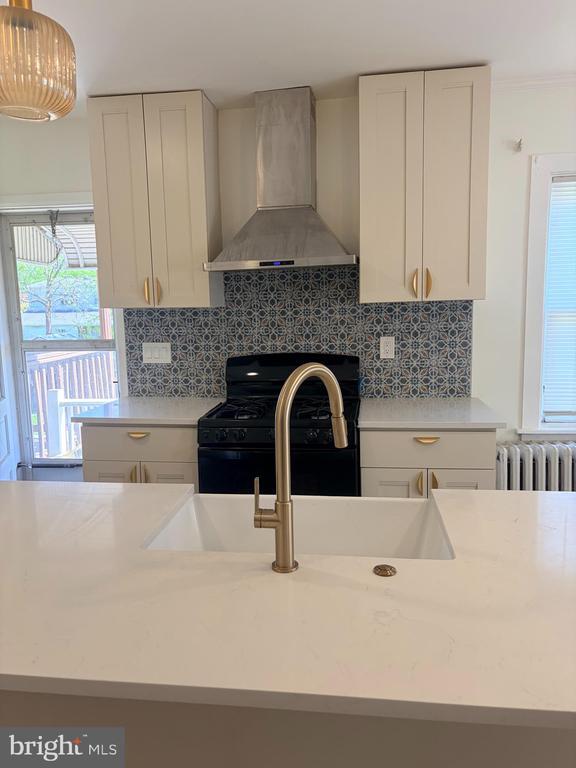 Photo - 60 W Broadway Ave