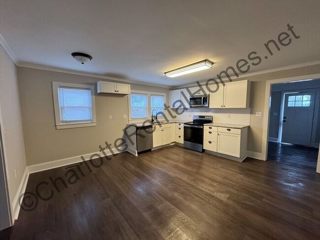 Photo - 2071 Startown Rd