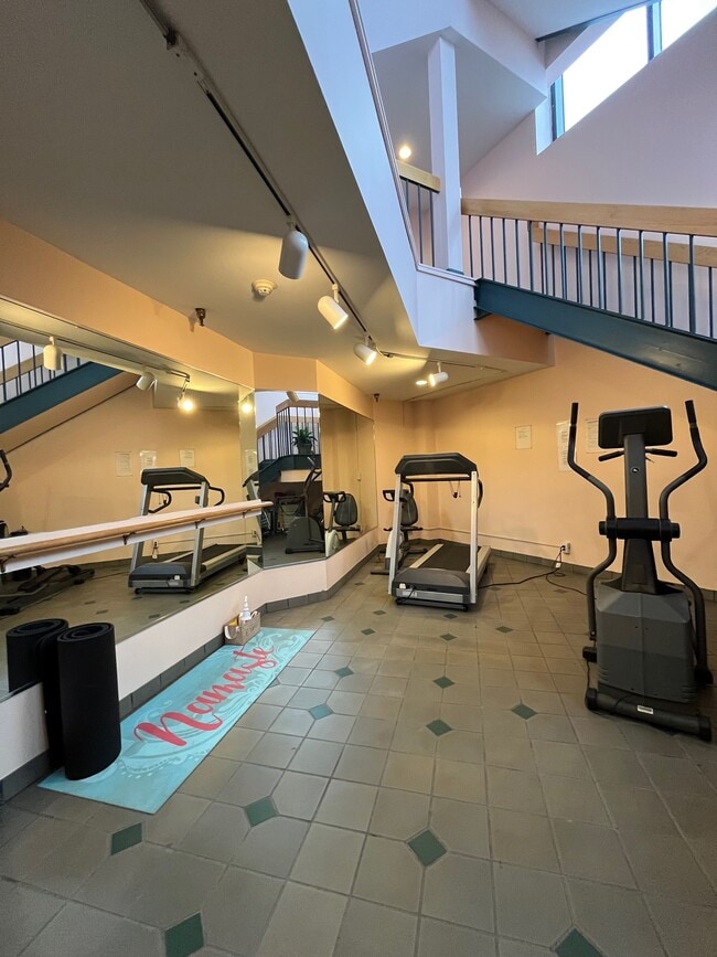 Photo - 750 Davol St Unit #119