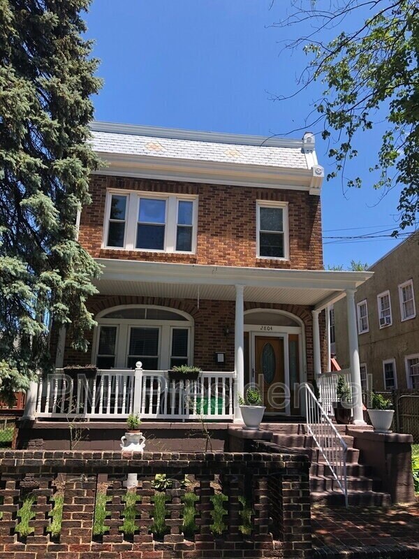 Photo - 2804 E Leigh St Unidad B Rental