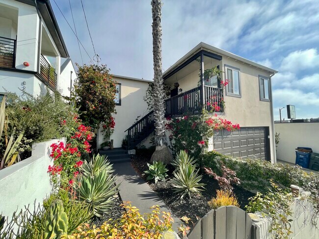 Photo - 820 9th St Unit 3 bed. fully furnished