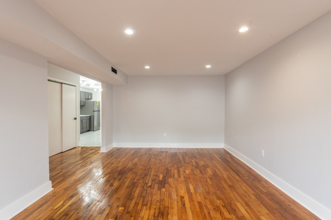 Photo - 1903 Country Ln Unidad 2207