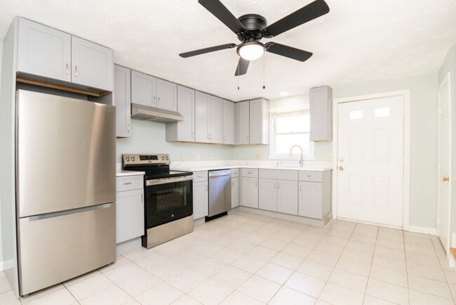 Photo - 71 Norton St