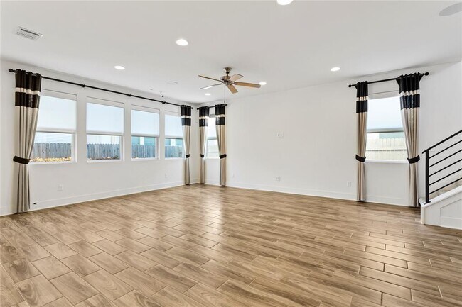 Photo - 9109 Moonstone Dr