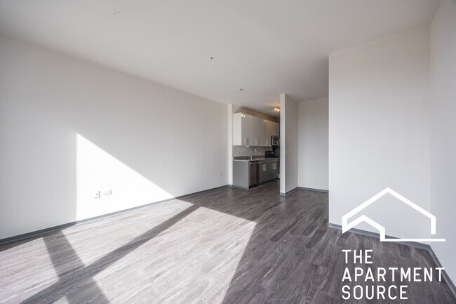 Photo - 2340 N California Ave Unit 305