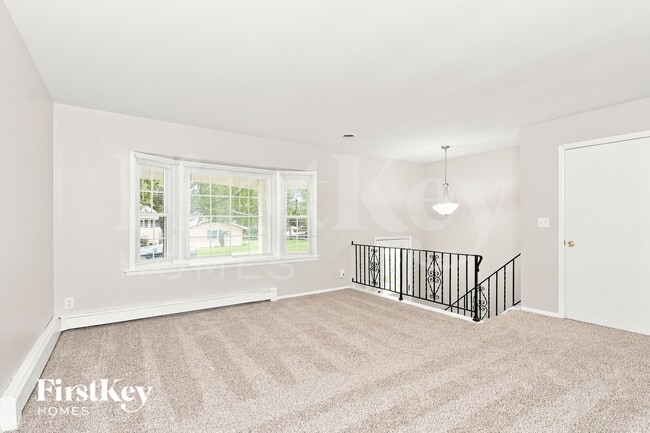 401 Longview Dr