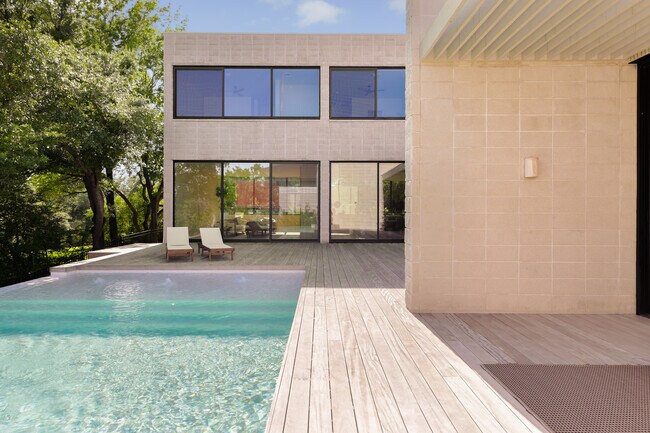 Photo - 5205 Scenic View Dr