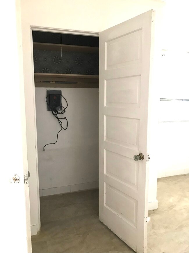 Photo - 1402 High St Unidad B