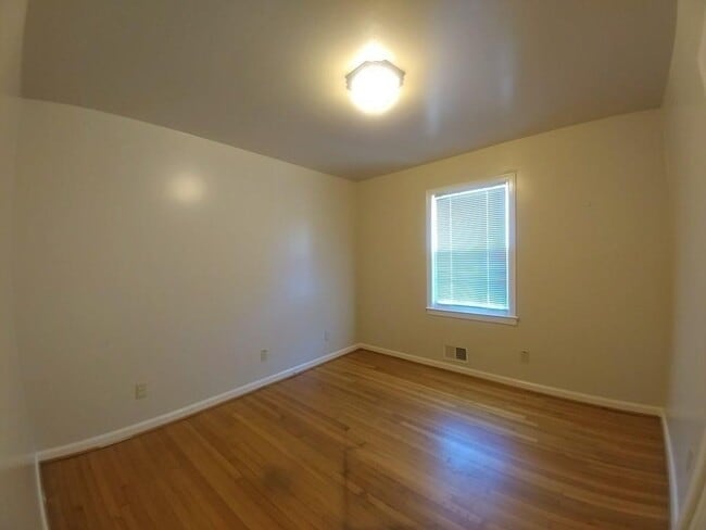 Photo - 1275 Pine Valley Ct