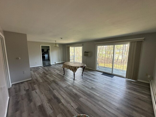 Photo - 48 Fernview Ave