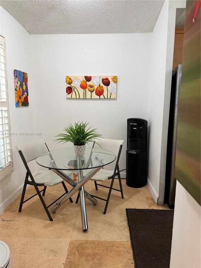 Photo - 502 SW 158th Terrace Unidad 201