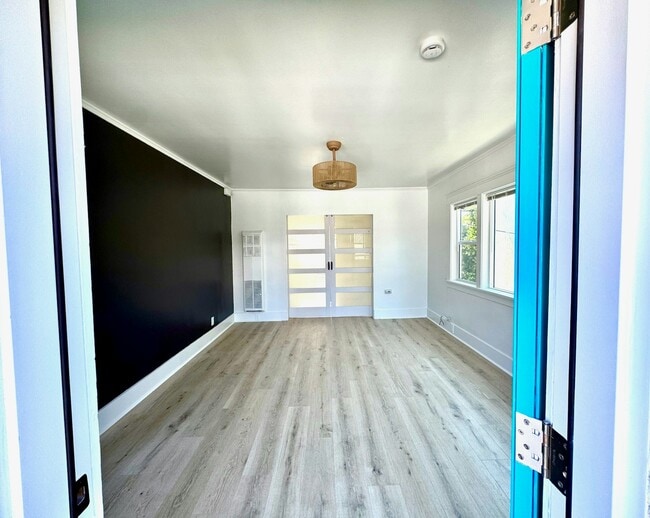 Photo - 279 Redondo Ave Unit 279 Redondo  B