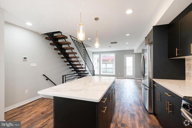 Building Photo - 815 Perkiomen St Rental