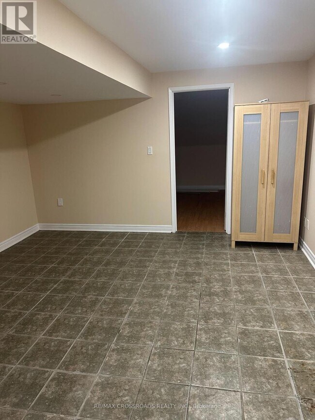 Photo - 132 Lawson Rd
