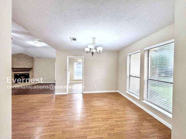 Photo - 15231 Cabots Landing Dr