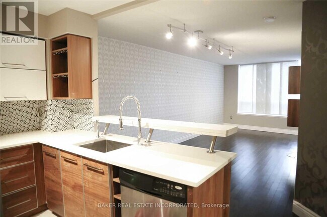 Photo - 300 Balliol St Unité 405