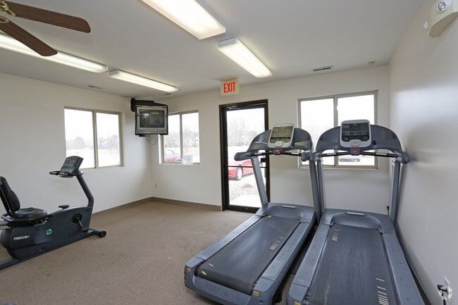 Fitness Center - The Ponds on G E Road
