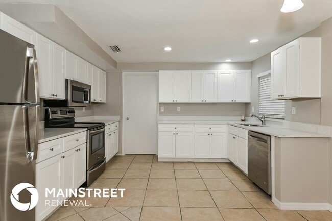 Photo - 5432 Kensington St