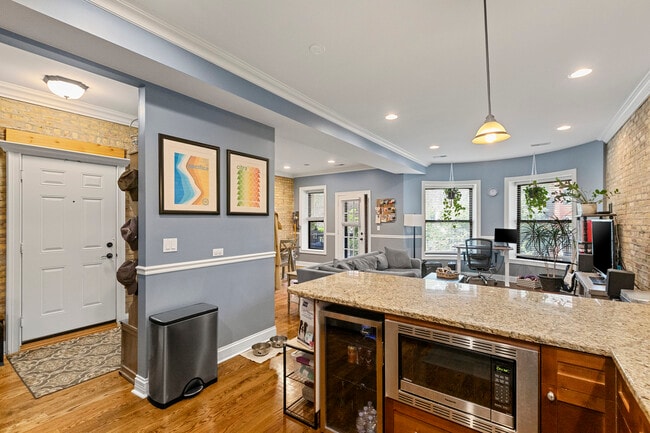 Photo - 5219 N Winthrop Ave Unit 2N