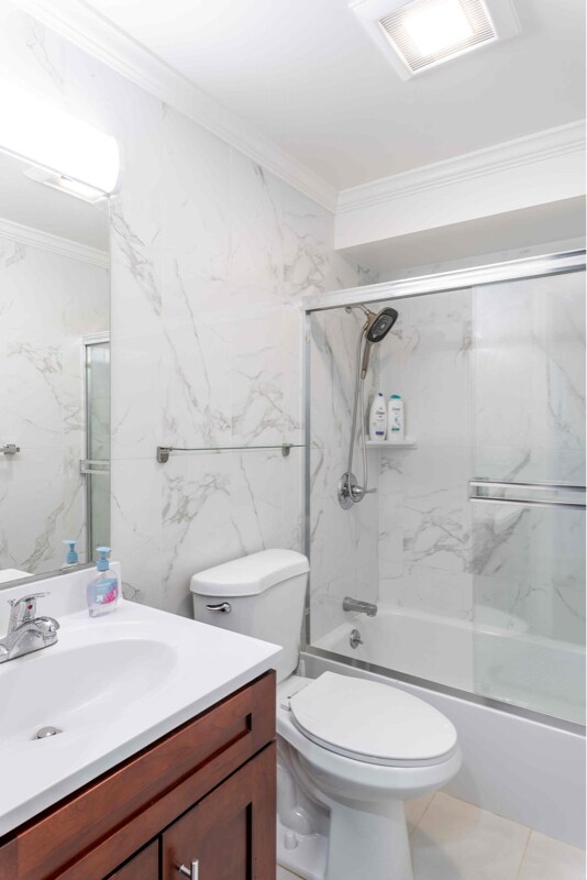 Photo - 360 Cambridge St Unit In-law