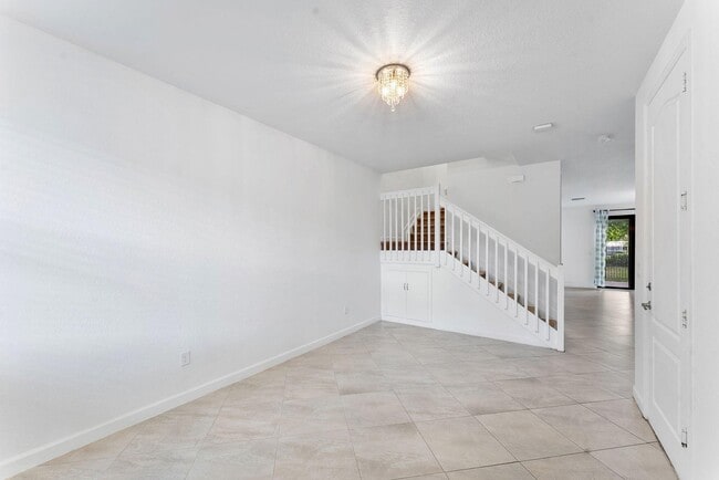 Photo - 12756 Anthorne Ln