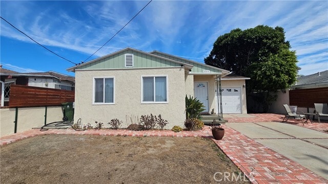 Photo - 1064 W 31st St