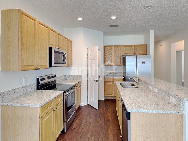 Photo - 6243 Pendragon Pl