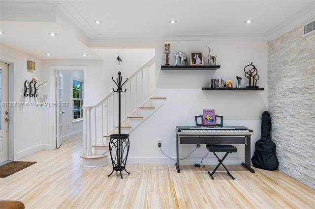 Photo - 11401 SW 72nd Plz