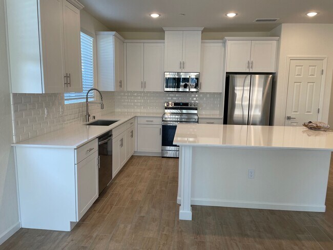 Photo - 1165 Significant Wy W