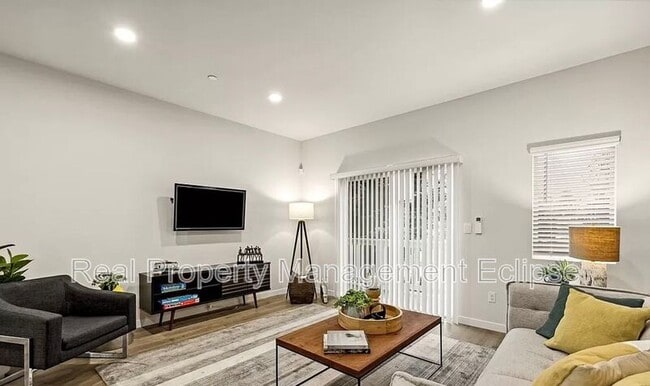 Photo - 1820 201st Pl SE Unit B4