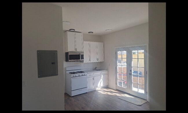 1280 33rd St Unit 2