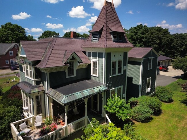 Photo - 249 County St Unit 2