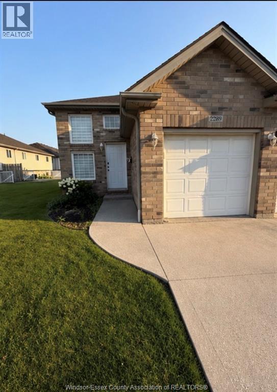 Photo - 2289 Bethlehem Ave