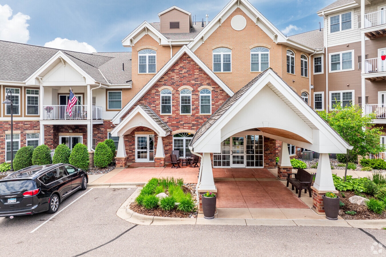 Photo - Applewood Pointe of Bloomington