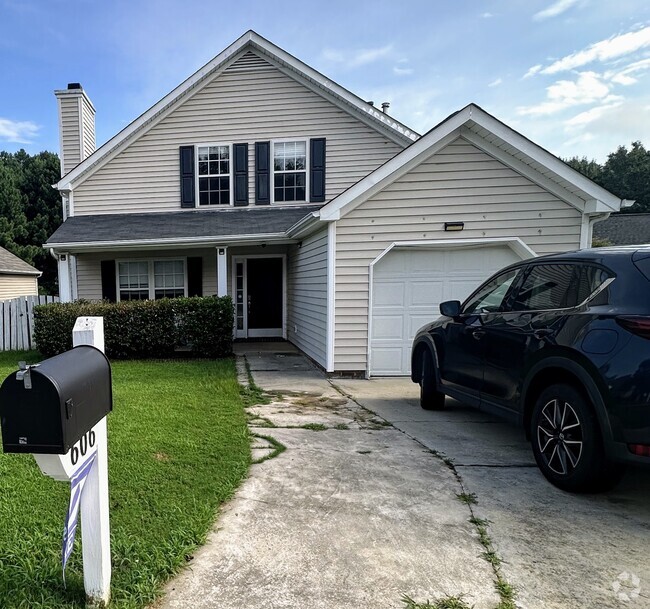 Building Photo - 606 Edenberry Dr Rental
