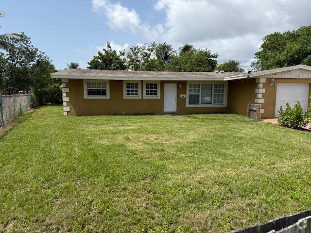 Building Photo - 1644 45th St Rental