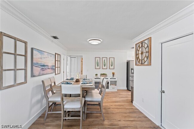 Photo - 543 107th Ave N