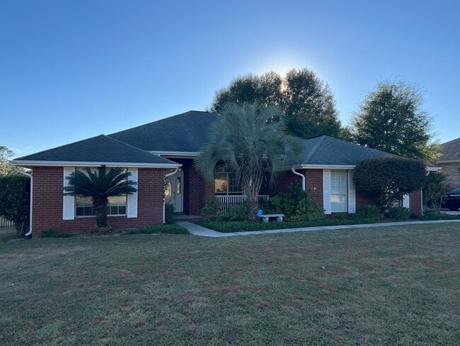 Photo - GREAT 4 BED / 2 BATH IN Crestview
