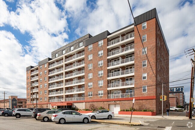 55 Ocean Terrace - Ocean Terrace Apartments