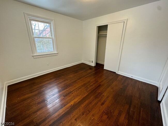 Photo - 8 Plymouth St