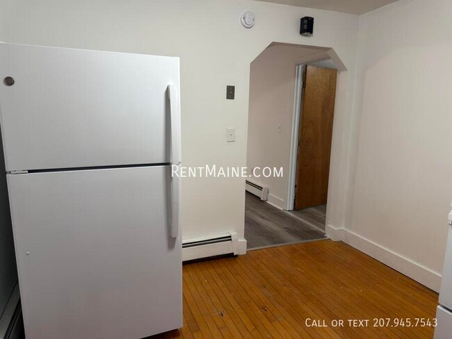 Photo - 116 Elm St Unidad 2