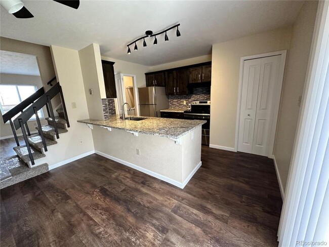 Photo - 5283 Wyandot St