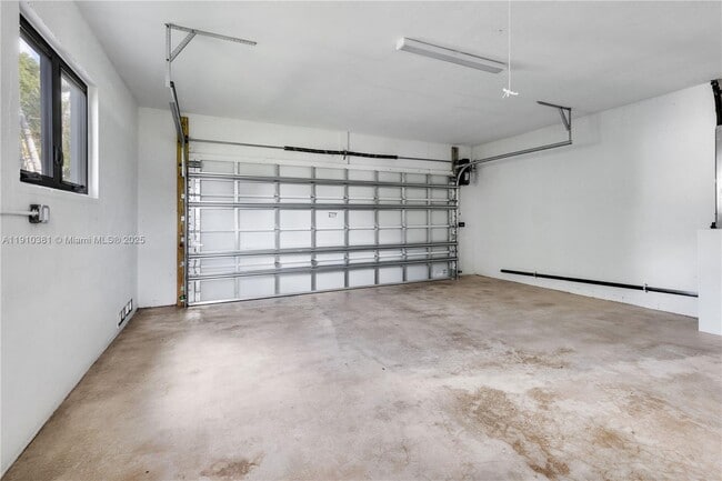 Photo - 8000 SW 139th Ter