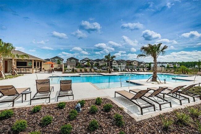 Photo - 8327 Crescent Oaks Dr