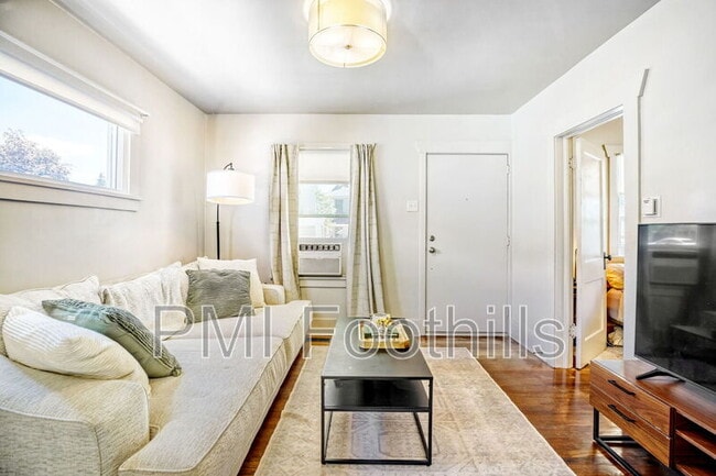 Photo - 2968 S Grant St