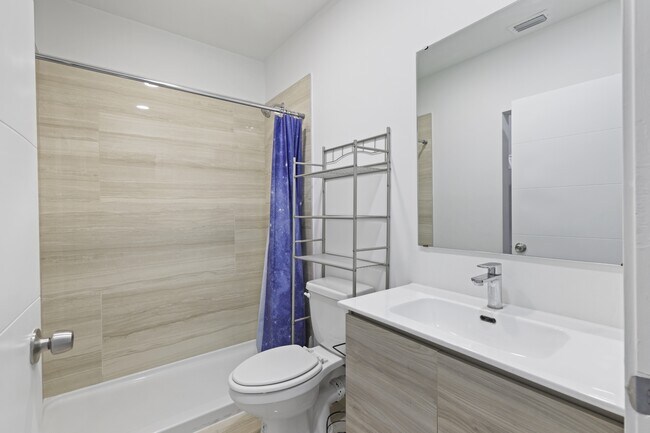 Photo - 2011 Olsen Ln