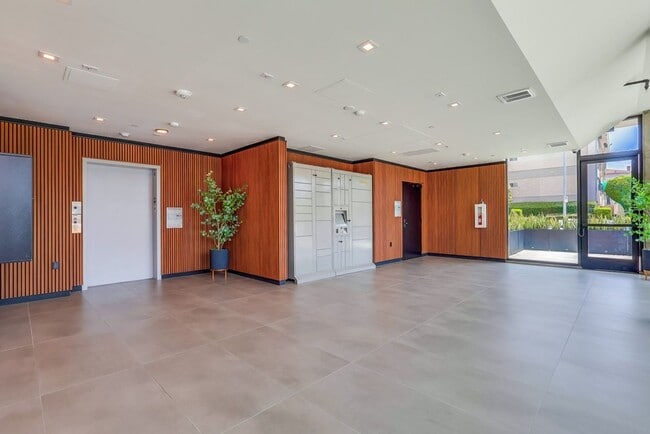 Photo - Prime Koreatown Brand New 2 Story Loft Style Unit! 6 Weeks Free Rent Concession Unit 405