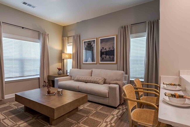 Photo - Crossing Pointe